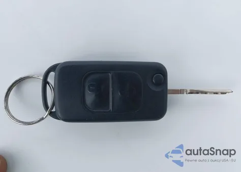 2018 Mercedes-Benz Sprinter 2500 Standard Roof V6 z USA, uszkodzony, nr VIN WD3PE7CDXJP648066